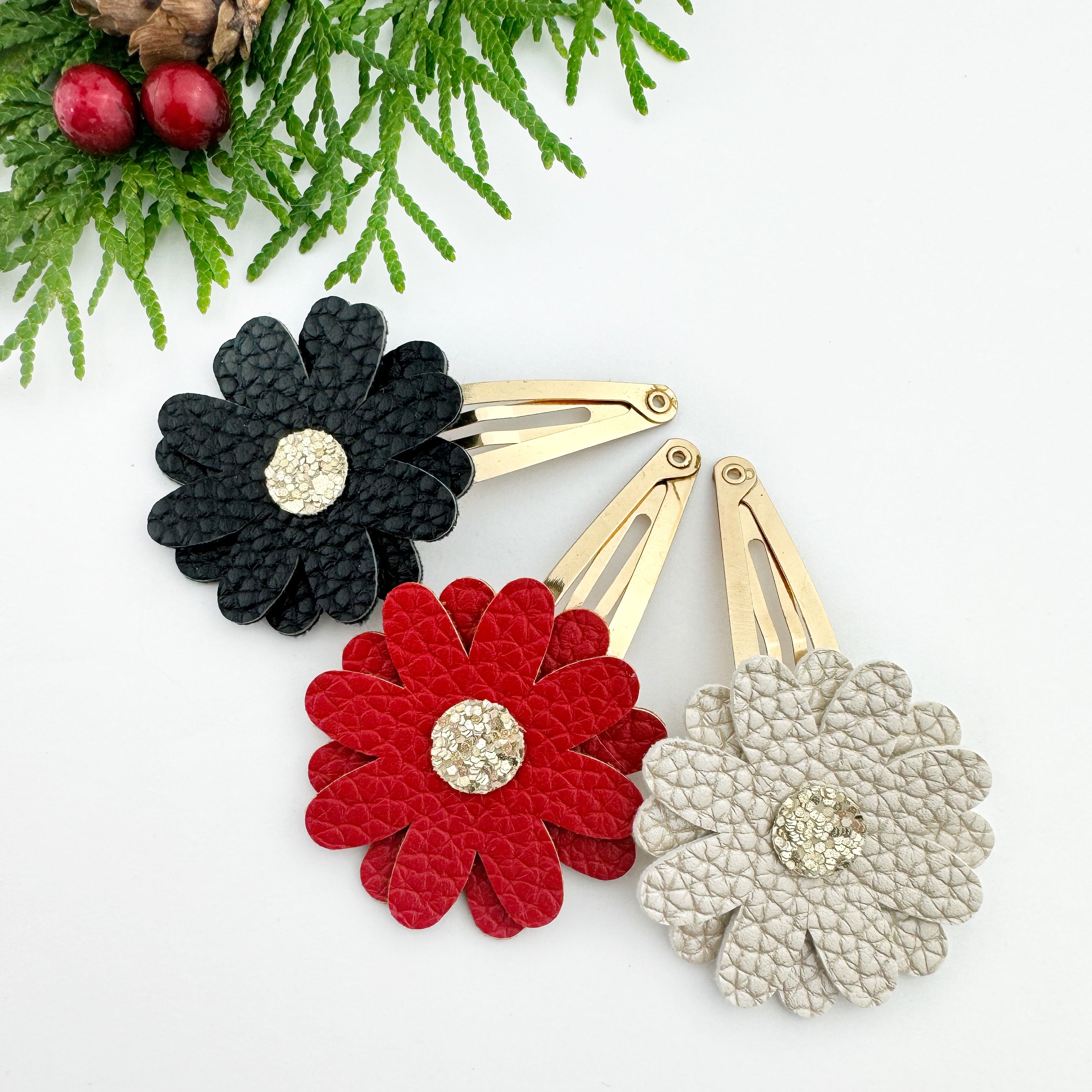 Daisy Flower Snap Clips - Holiday