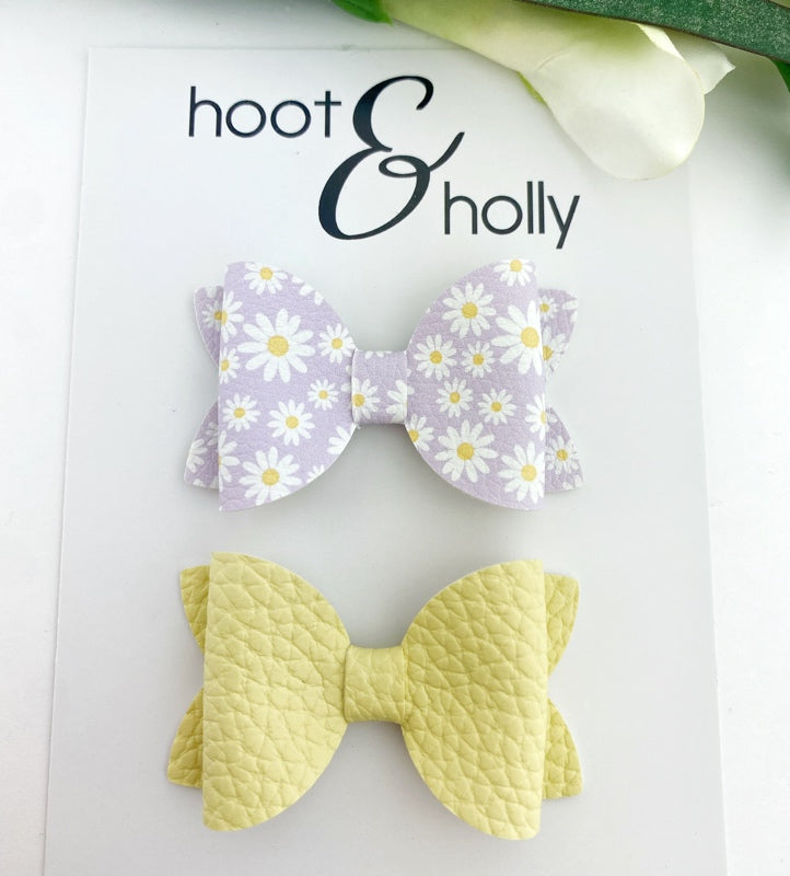 Aspen Bow - Daisies on Purple