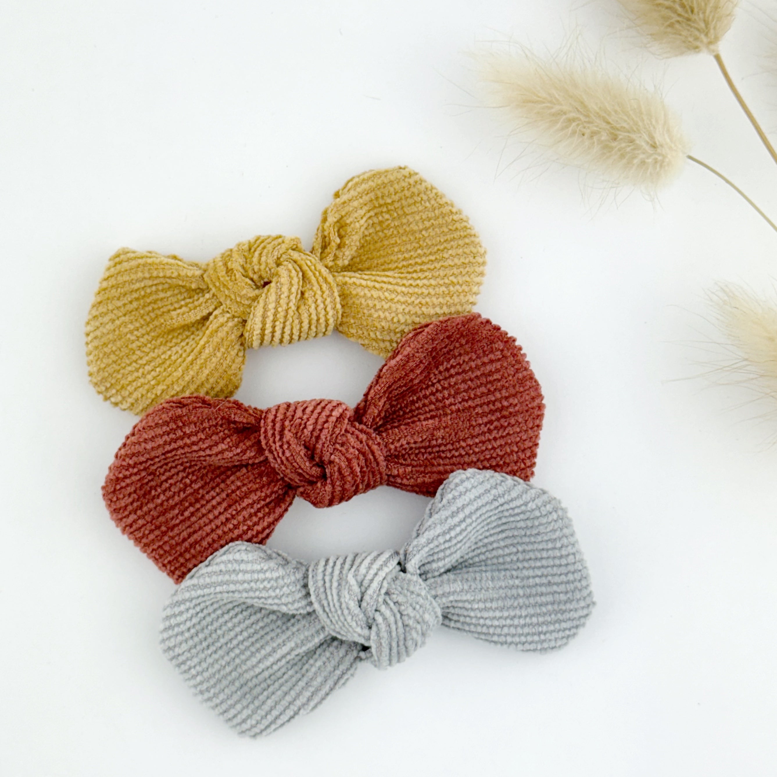 Dainty Corduroy Knot Bows