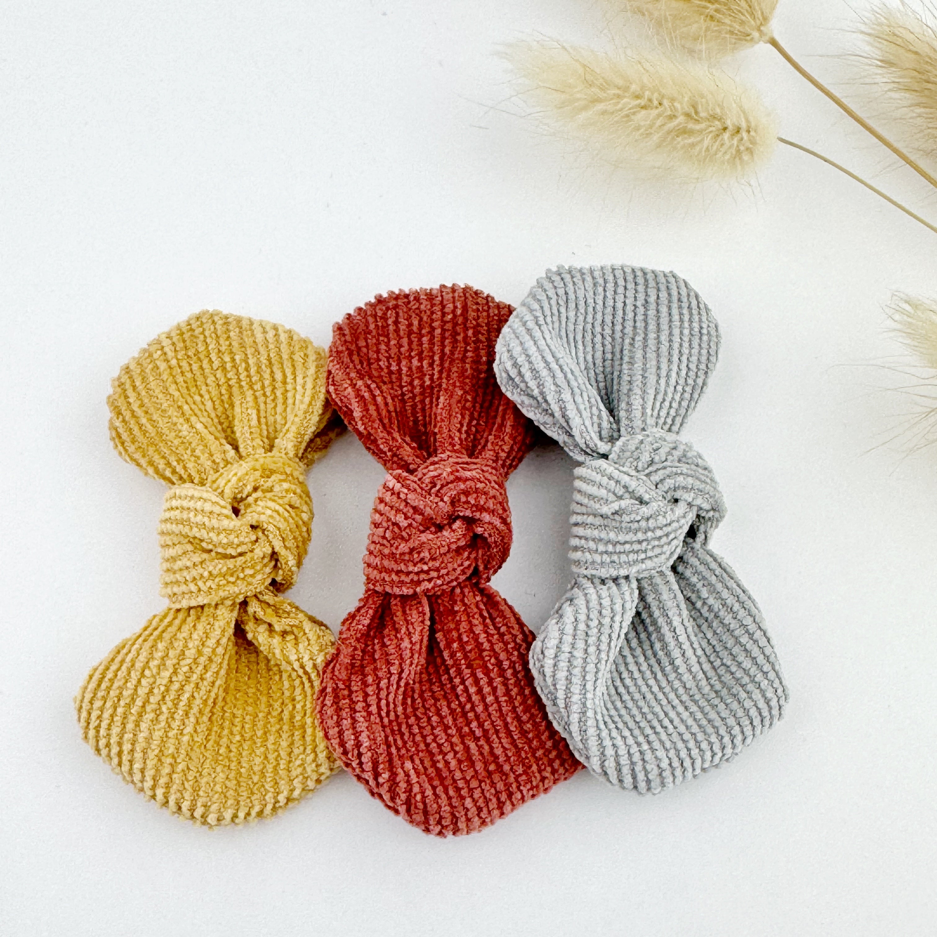 Dainty Corduroy Knot Bows