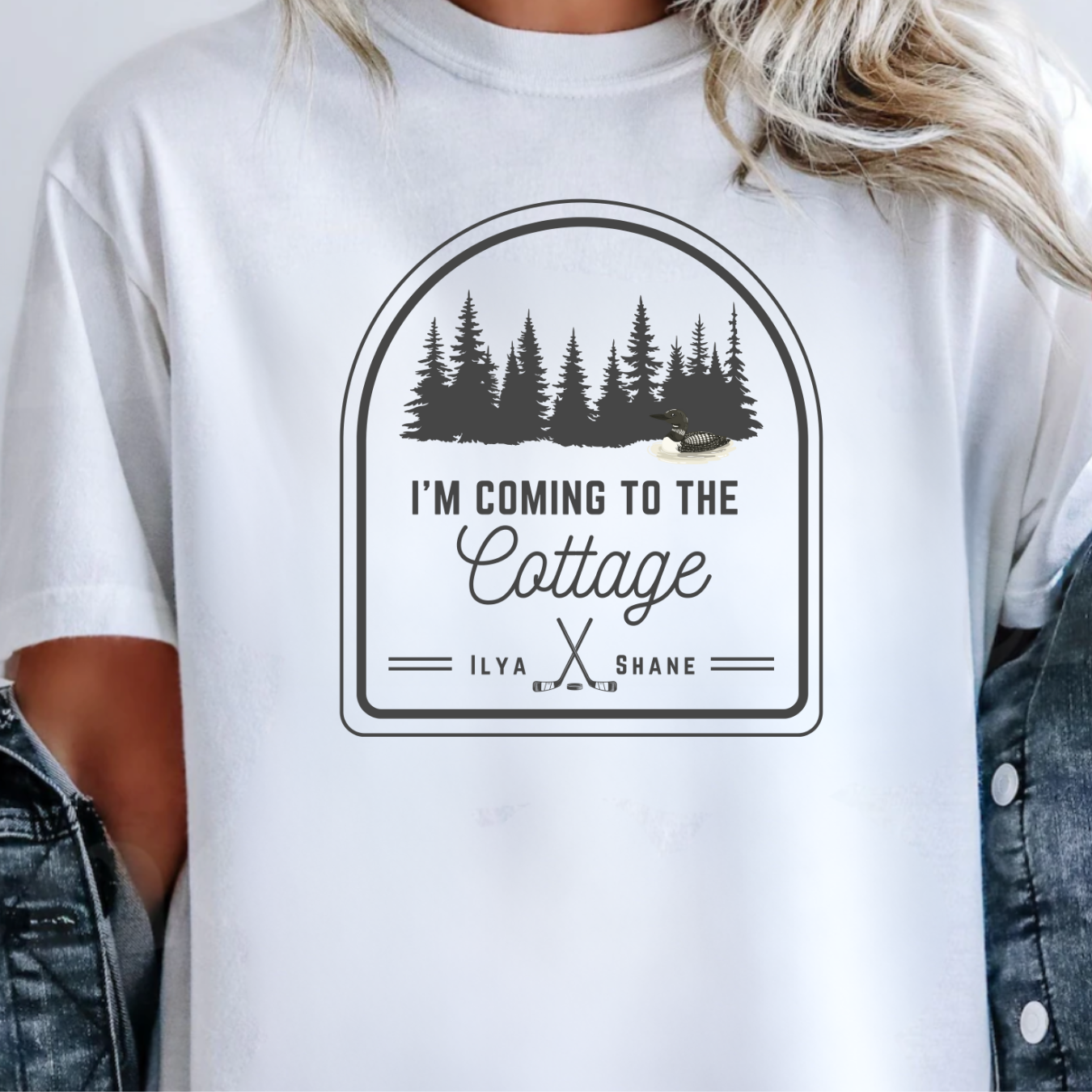 I'm Coming to the Cottage - T-Shirt - Adult