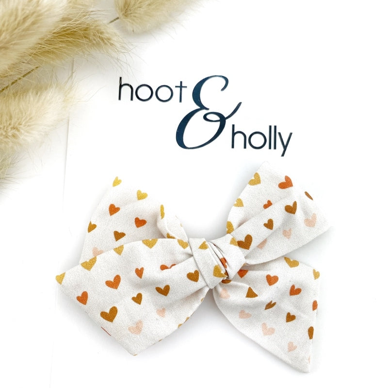 Victoria Bow - Tan Hearts