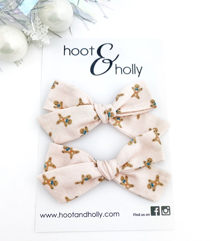 Sydney Bow - Pigtail Set - Gingerbread on Pink