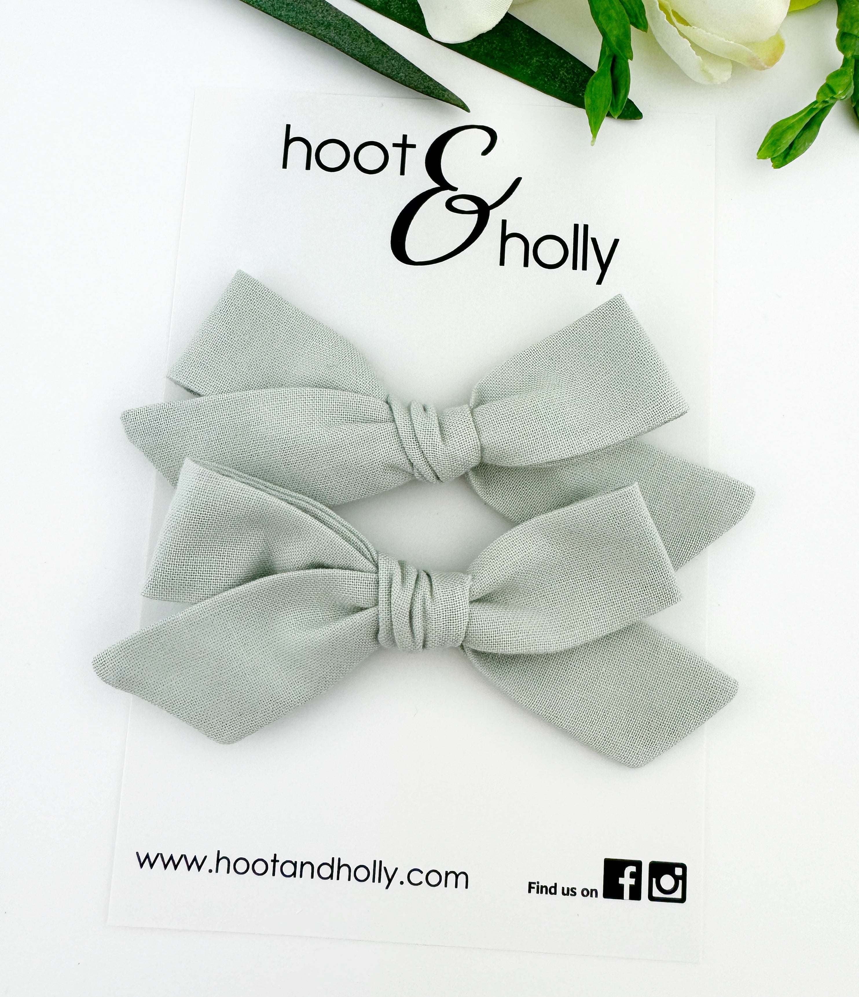 Sydney Bow - Pigtail Set - Sea Foam Green