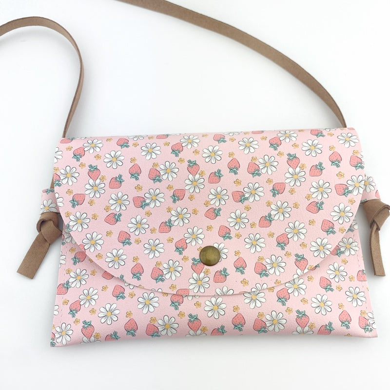 Little Explorer Bag - Strawberries and Daisies